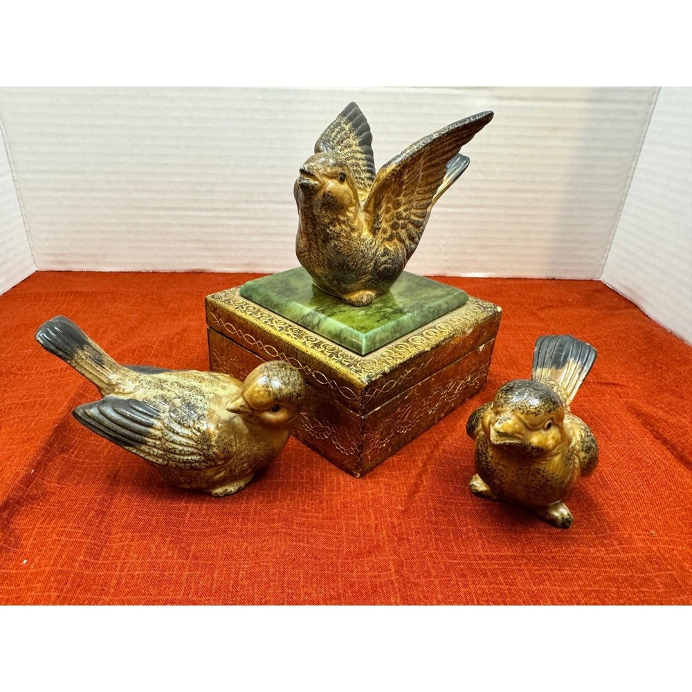 Vintage Napco Ceramic Bird Figurines Set of 3‎ Speckled Brown Sparrow Finch MCM